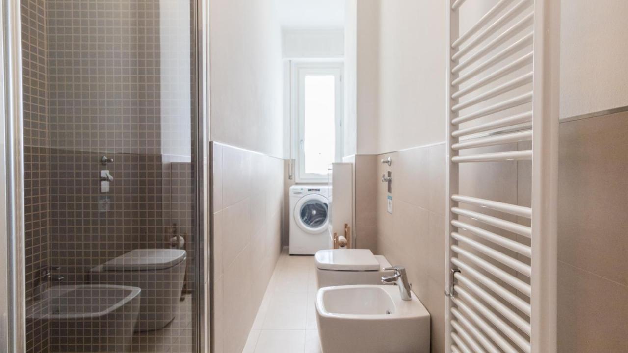 Italianway - Ampere 103 Apartment Milan Bagian luar foto