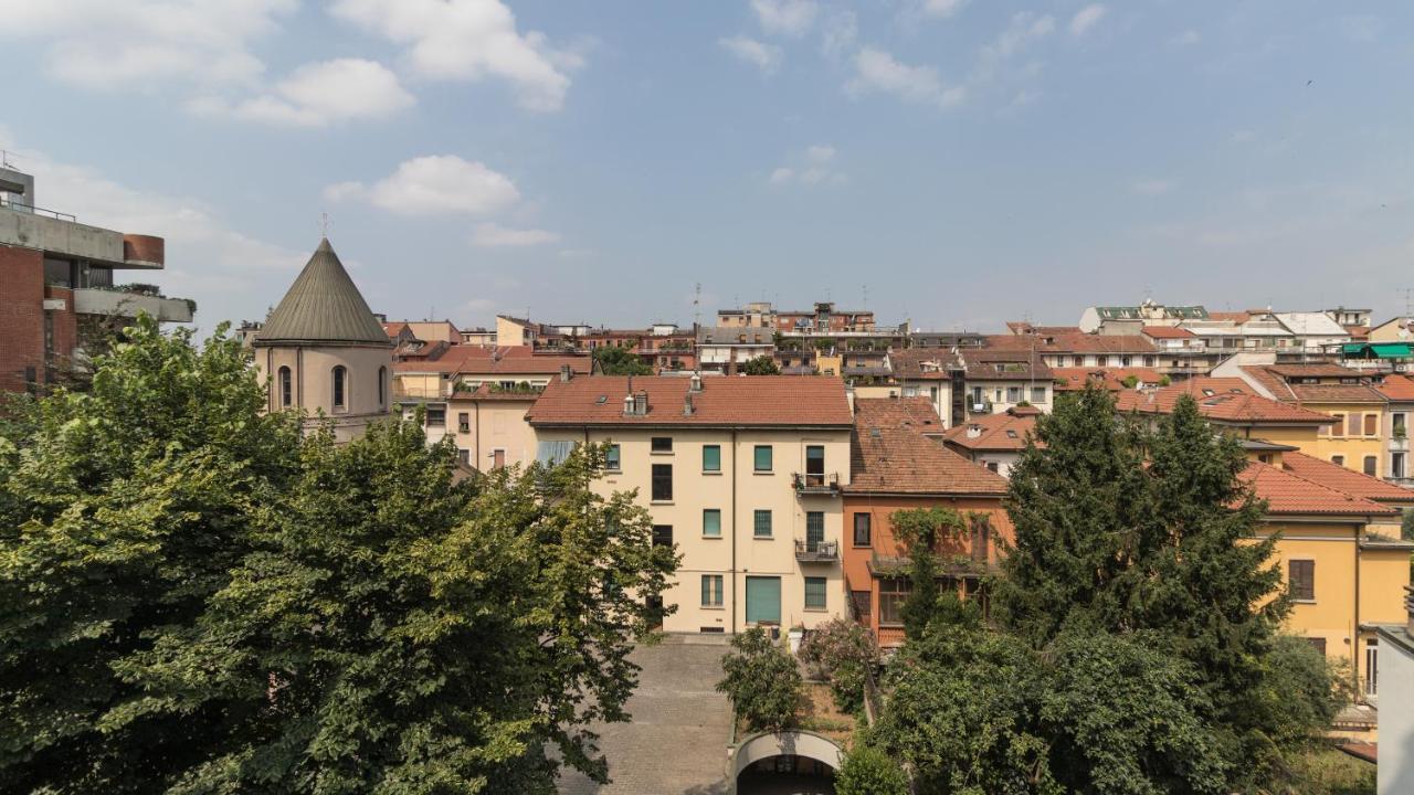 Italianway - Ampere 103 Apartment Milan Bagian luar foto